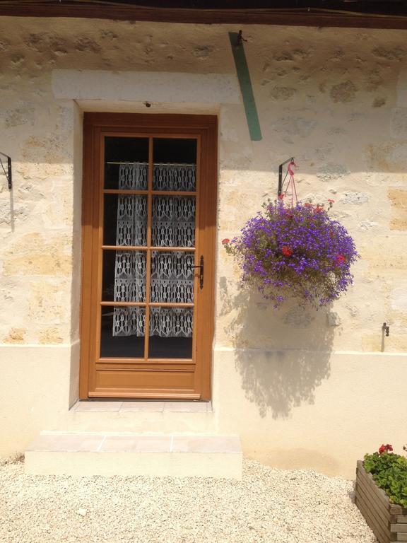Hotel Chateau Haut Baron à Saint-Estèphe Extérieur photo